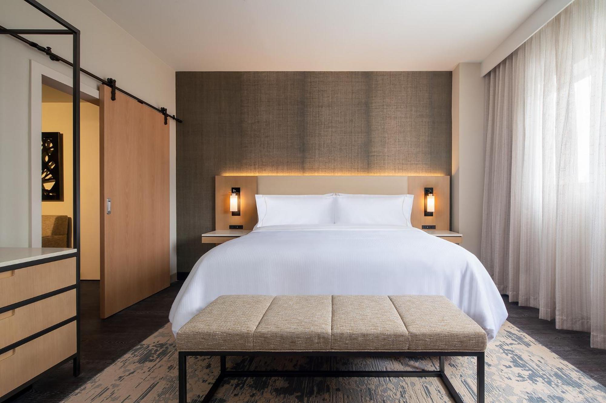The Westin Medical Center - Museum District 4*
